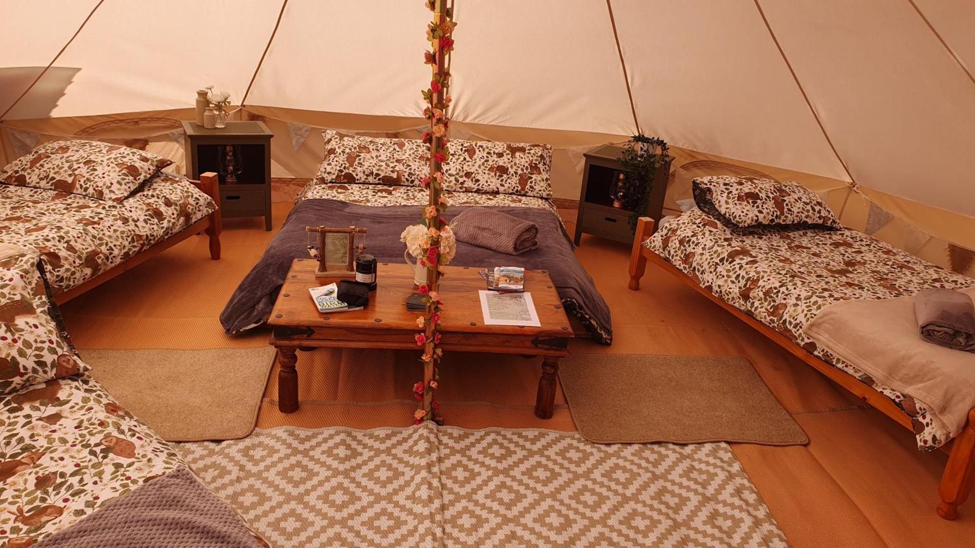 Calon Y Goedwig Glamping Otel Llandovery Dış mekan fotoğraf